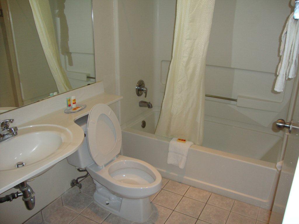 Rodeway Inn & Suites Lewisville I-35 Buitenkant foto